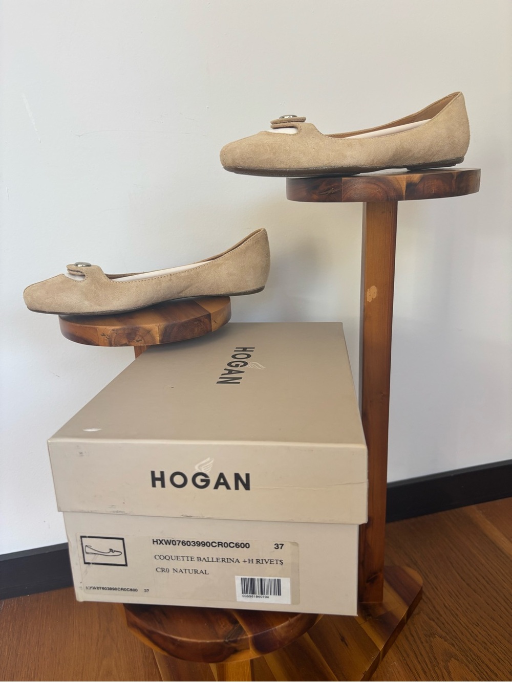 Hogan Coquette Ballerina Suede Flats Natural Beige Rivet EU 37 US 7 Box